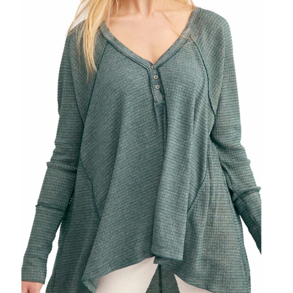 Free People Citrine Thermal Oversized Waffle Top In Vetiver Colorway Women's XS - Picture 11 of 11